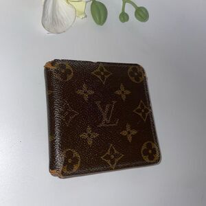 Authentic Louis Vuitton Monogram Bifold Wallet Mens